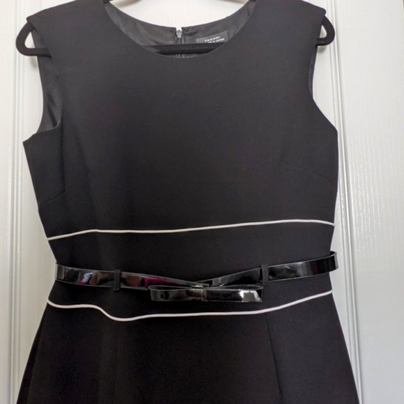 Tahari Black Sleeveless Dress w/ White Piping Sheath Dress - Picture 4 of 10